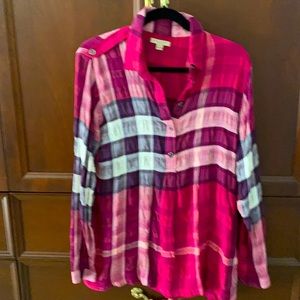 Classic beautiful ladies Burberry blouse